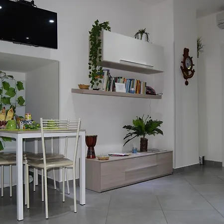 Bed & Breakfast L'ancora Di Torrione 2*