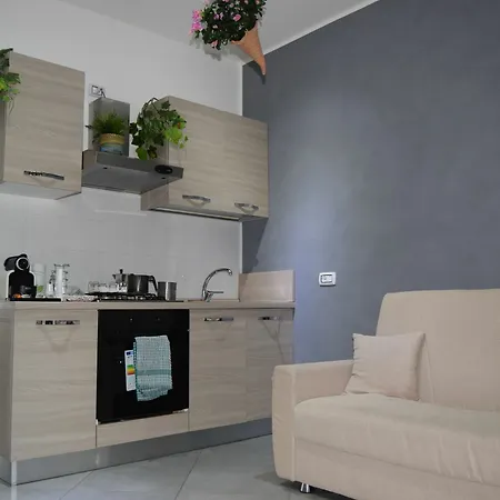 Bed & Breakfast L'ancora Di Torrione 2*
